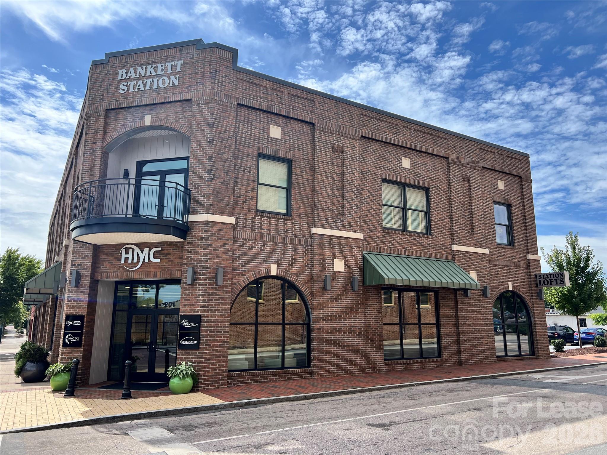 201 East Innes Street, Unit 202 Salisbury, NC 28144 - Photo 1 of 16 front view of a building