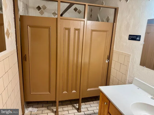 a view of a bathroom
