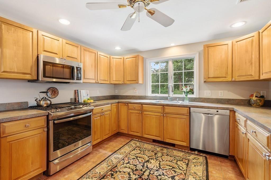 9 Shirley Road Andover, MA 01810 - Photo 15 of 40 Gallery Image 15