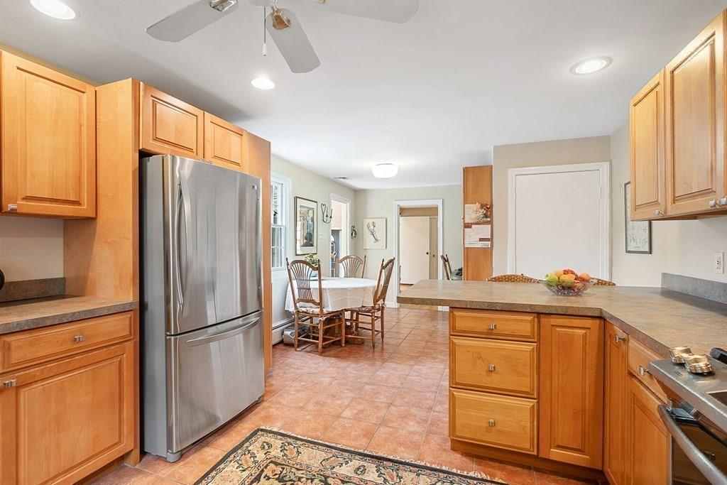 9 Shirley Road Andover, MA 01810 - Photo 16 of 40 Gallery Image 16