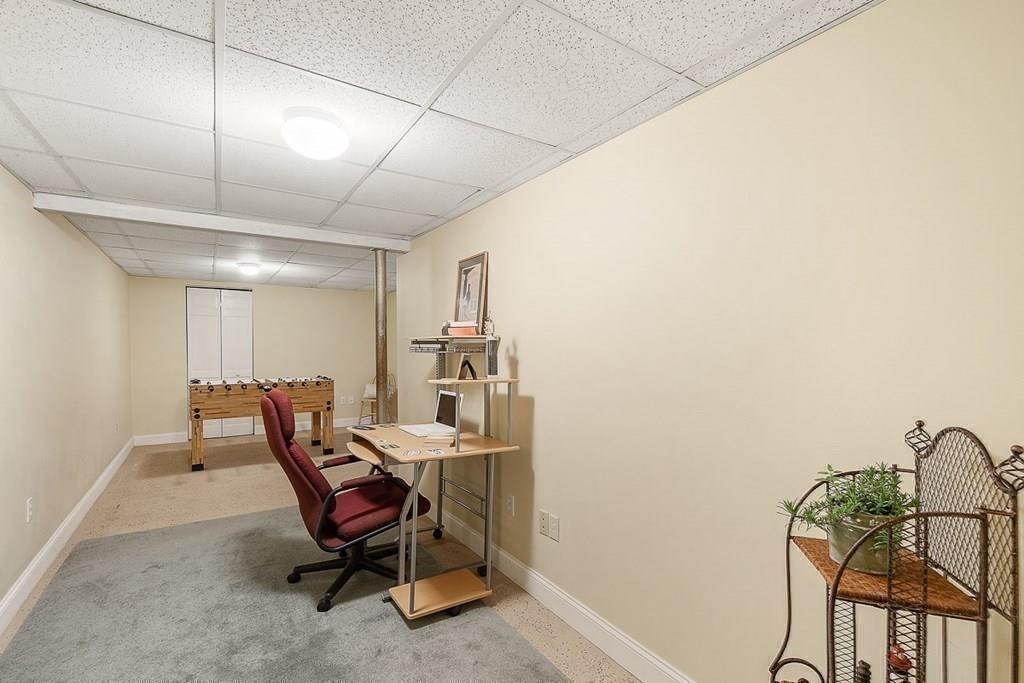 9 Shirley Road Andover, MA 01810 - Photo 28 of 40 Gallery Image 28