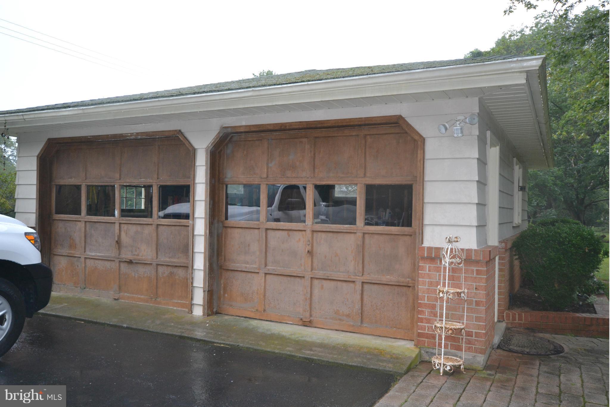 19666 Youngs Cliff Road Sterling, VA 20165 - Photo 25 of 30 Exterior (General)