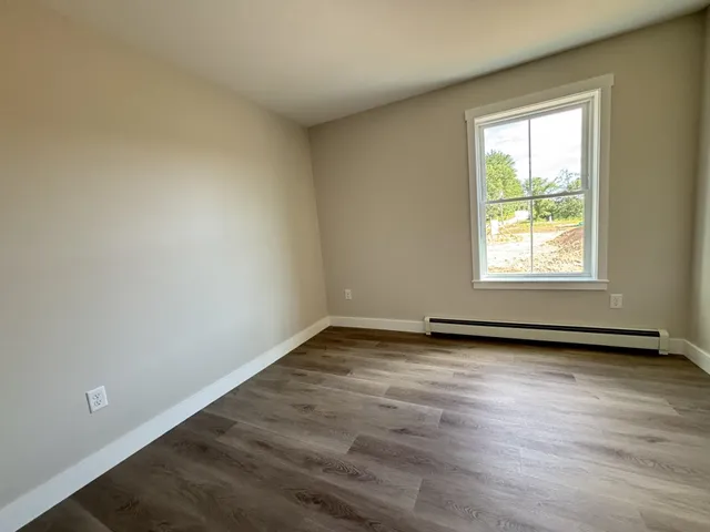 $419,995 | 2 B Valley Creek Lane, Unit 2B, Swanzey, NH 03446