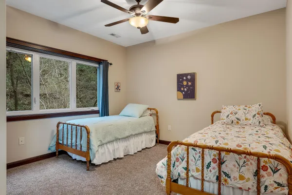 $389,000 | 1308 Sunset Court, La Crosse, WI 54601