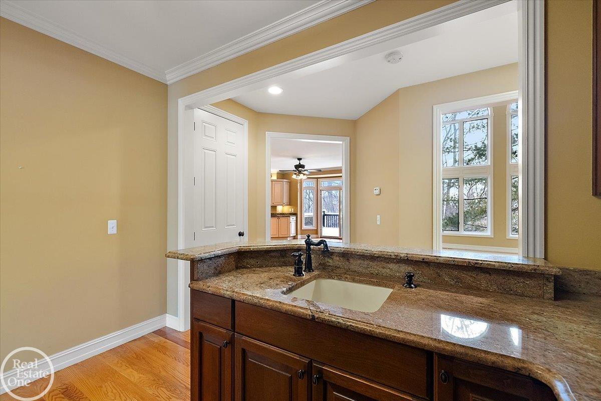 877 Quarry Drive Rochester Hills, MI 48306 - Photo 39 of 86