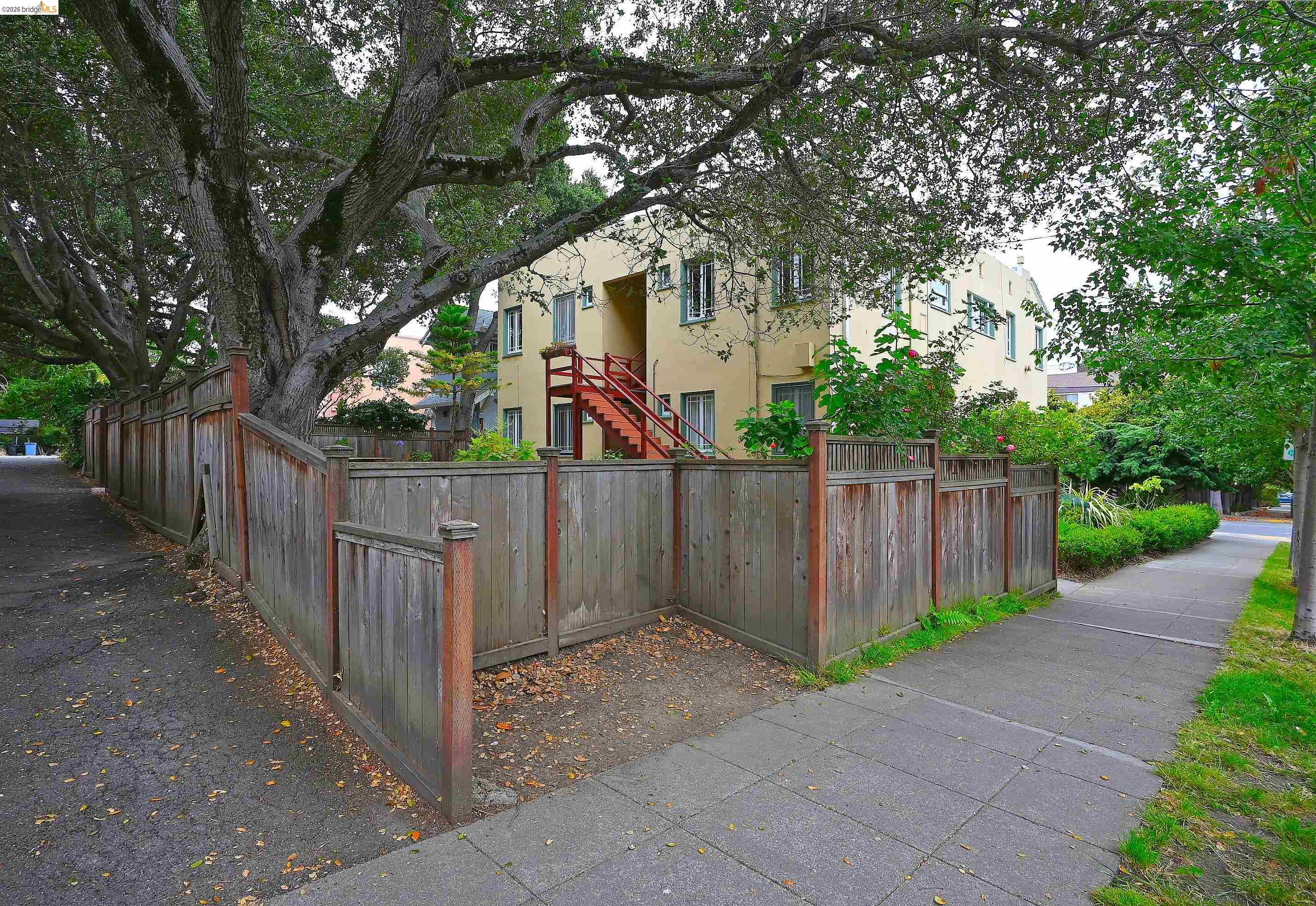 1301 Bonita Avenue, Unit 3 Berkeley, CA 94709 - Photo 46 of 48