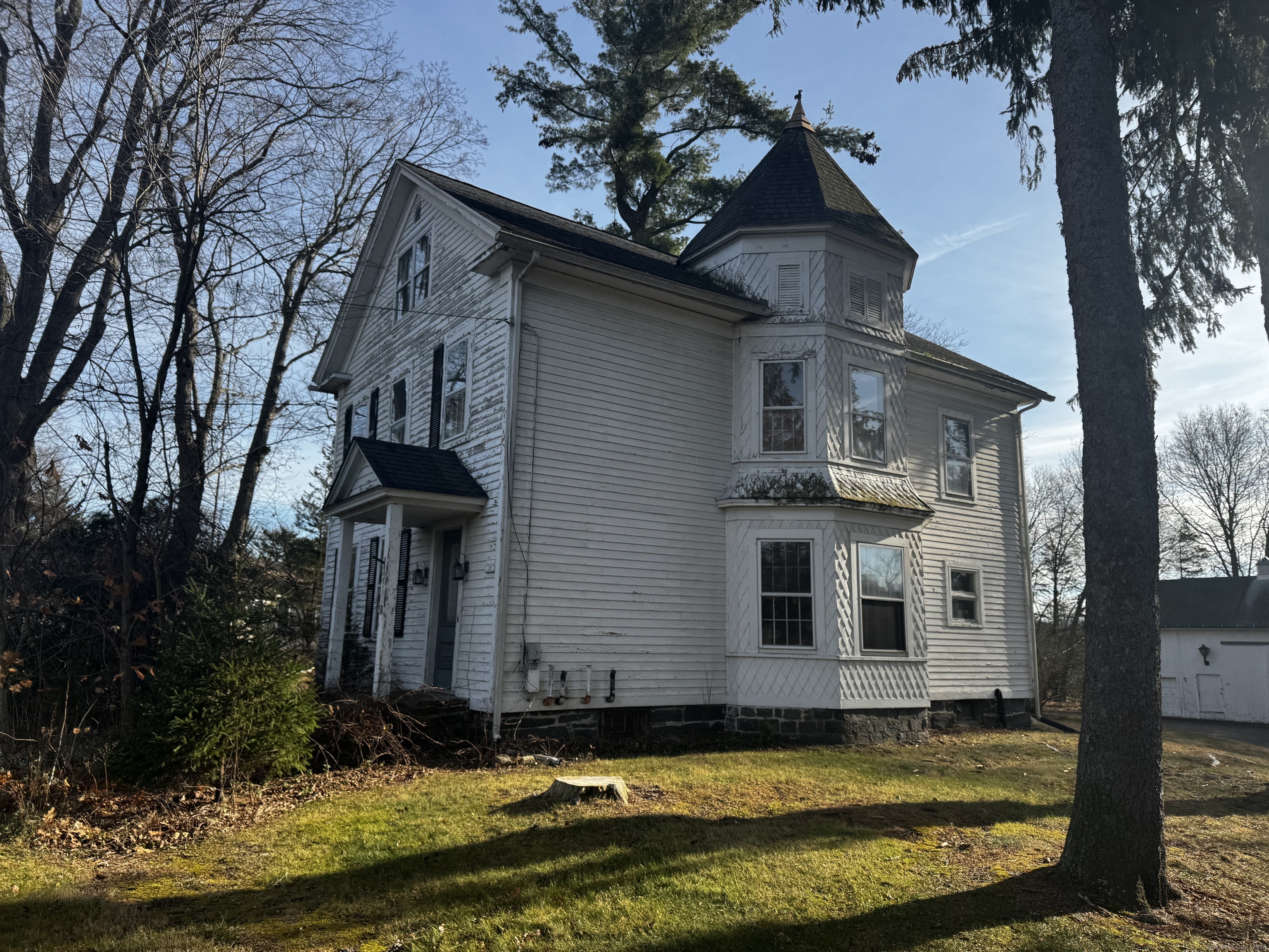 58 Daniels Farm Road Trumbull, CT 06611 - Photo 2 of 40 a view of a house with swimming pool next to a yard