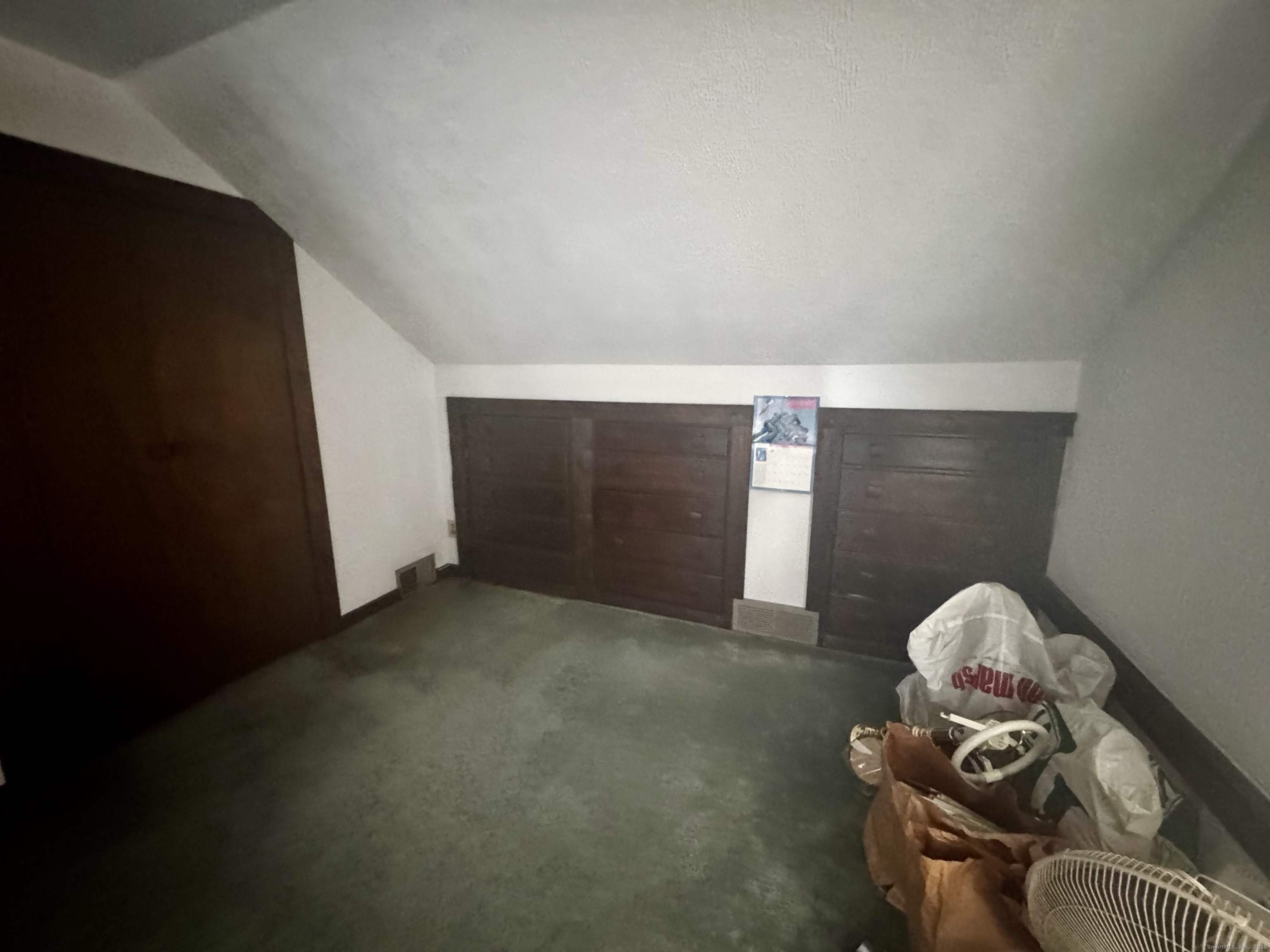 58 Daniels Farm Road Trumbull, CT 06611 - Photo 36 of 40 a view of entryway with workspace