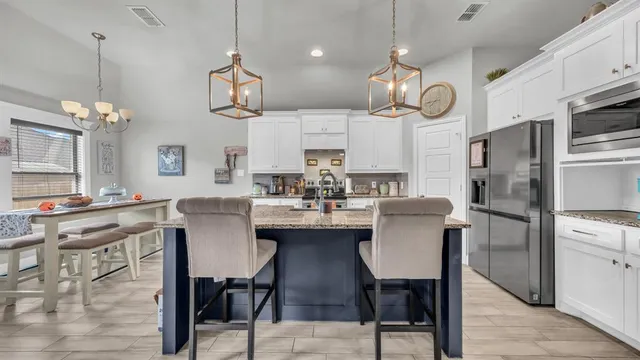 $329,900 | 972 Sam Street, Springtown, TX 76082