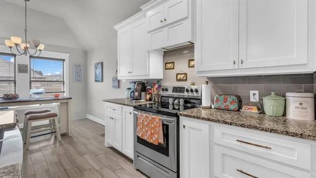 $329,900 | 972 Sam Street, Springtown, TX 76082