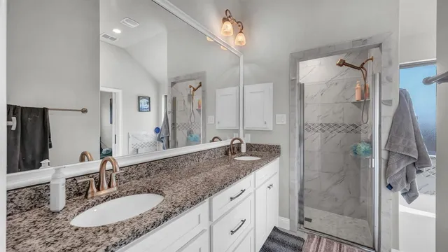 $329,900 | 972 Sam Street, Springtown, TX 76082