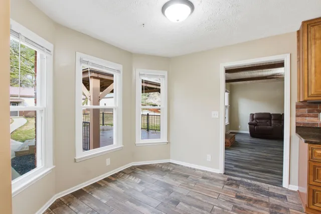 $595,000 | 1976 Orchard Park Drive, Murfreesboro, TN 37128