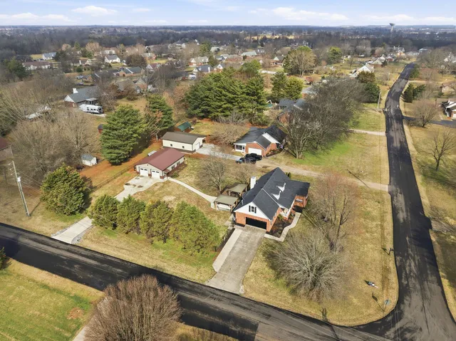 $595,000 | 1976 Orchard Park Drive, Murfreesboro, TN 37128