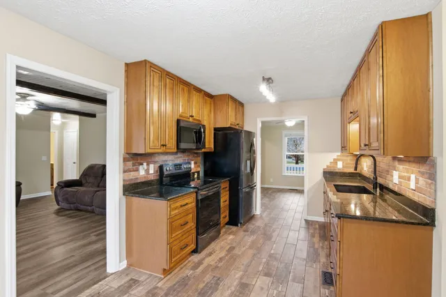 $595,000 | 1976 Orchard Park Drive, Murfreesboro, TN 37128