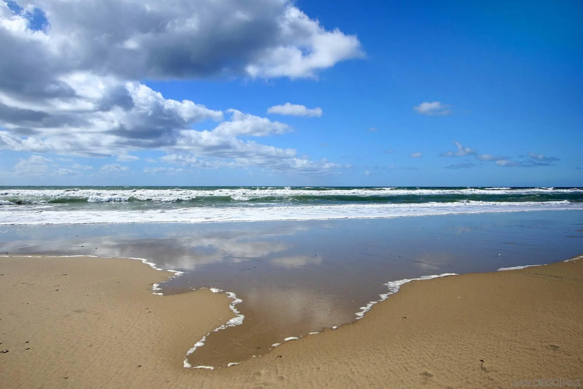 2921 Sandy Pointe, Unit 3 Del Mar, CA 92014 - Photo 28 of 31 a view of a lake view