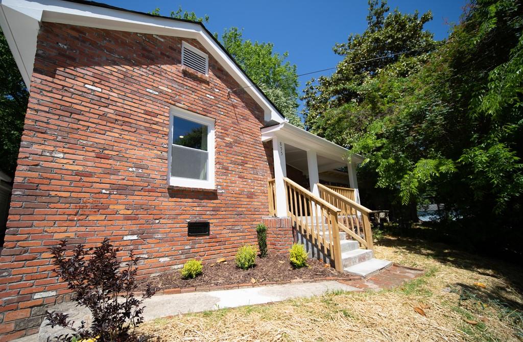 855 Coleman Street Southwest Atlanta, GA 30310 - Photo 1 of 1