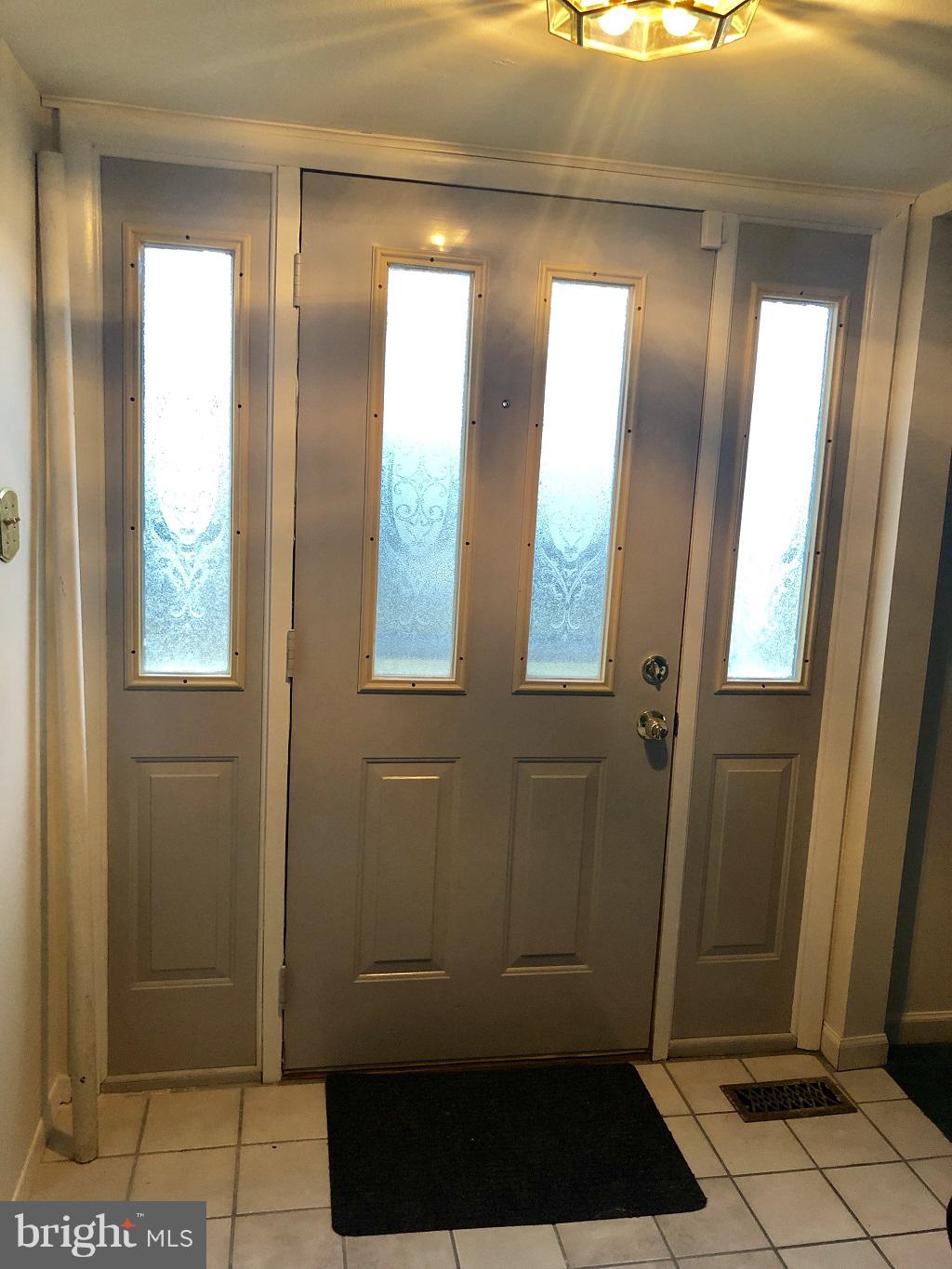4 Roxborough Place Willingboro, NJ 08046 - Photo 3 of 8