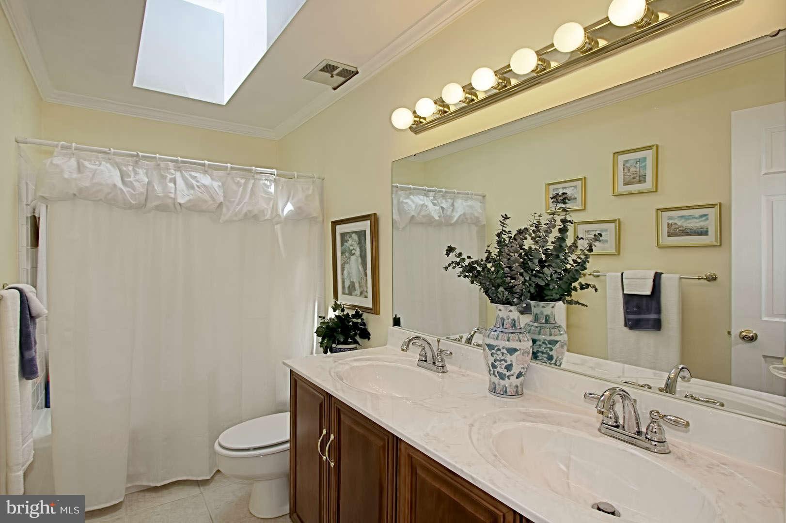 7620 Gralnick Place Springfield, VA 22153 - Photo 18 of 30 ADDITIONAL UPSTAIRS BATH