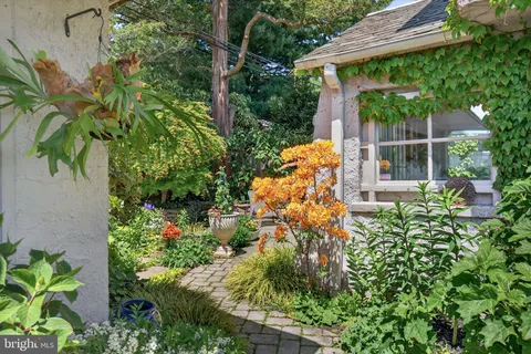 $774,900 | 3107 West Queen Lane, Philadelphia, PA 19129