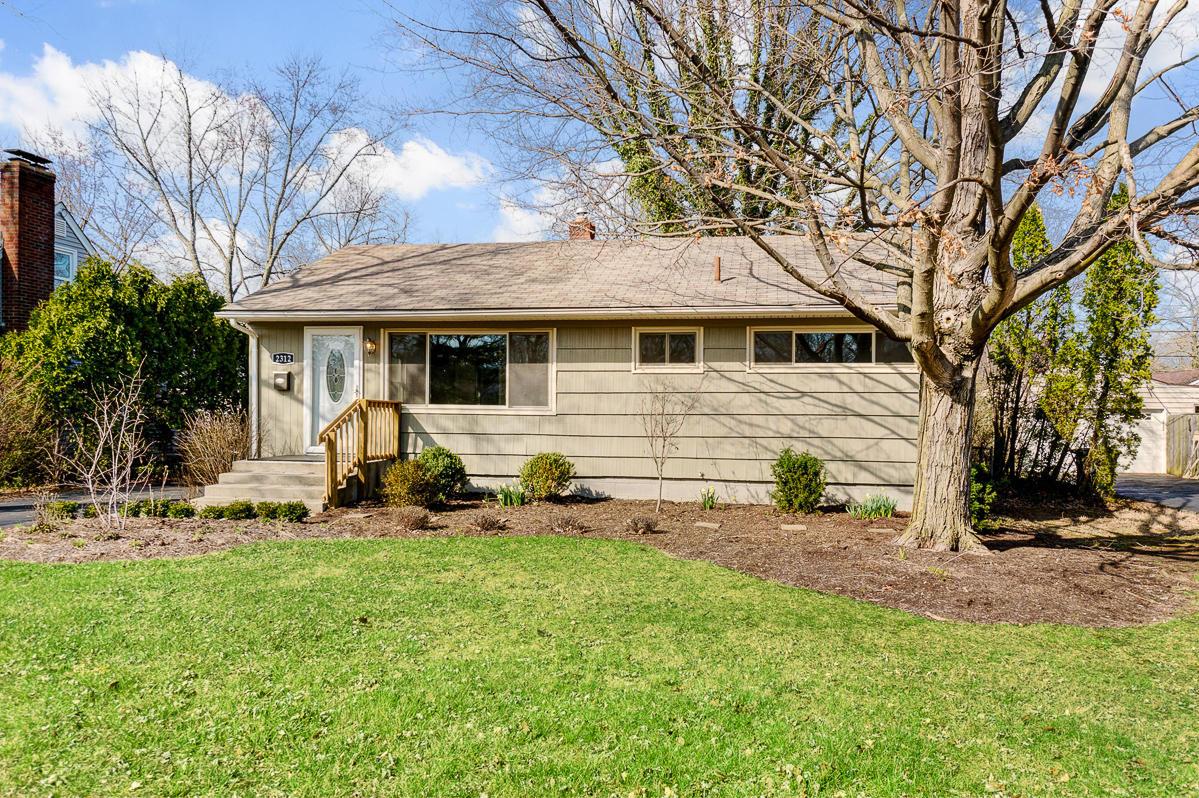2312 Nottingham Road Columbus, OH 43221 - Photo 2 of 25 Gallery Image 2