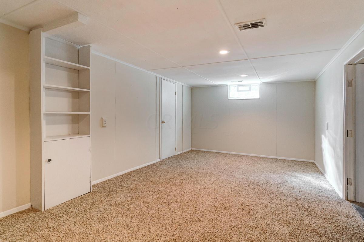 2312 Nottingham Road Columbus, OH 43221 - Photo 22 of 25 Gallery Image 22