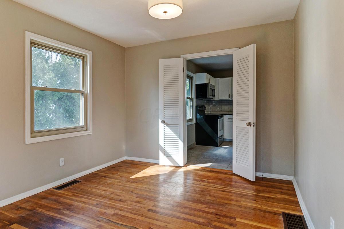 2312 Nottingham Road Columbus, OH 43221 - Photo 8 of 25 Gallery Image 8