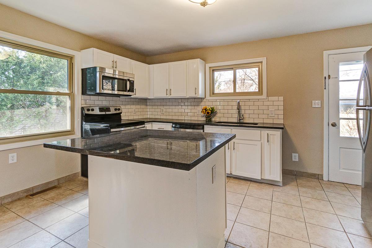 2312 Nottingham Road Columbus, OH 43221 - Photo 10 of 25 Gallery Image 10