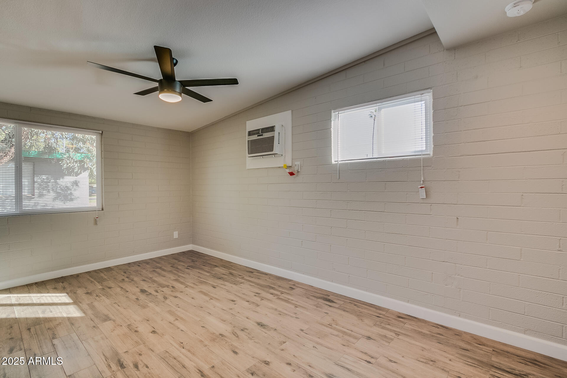 1008 South Mariana Street, Unit 2 Tempe, AZ 85281 - Photo 11 of 12 Marina-21