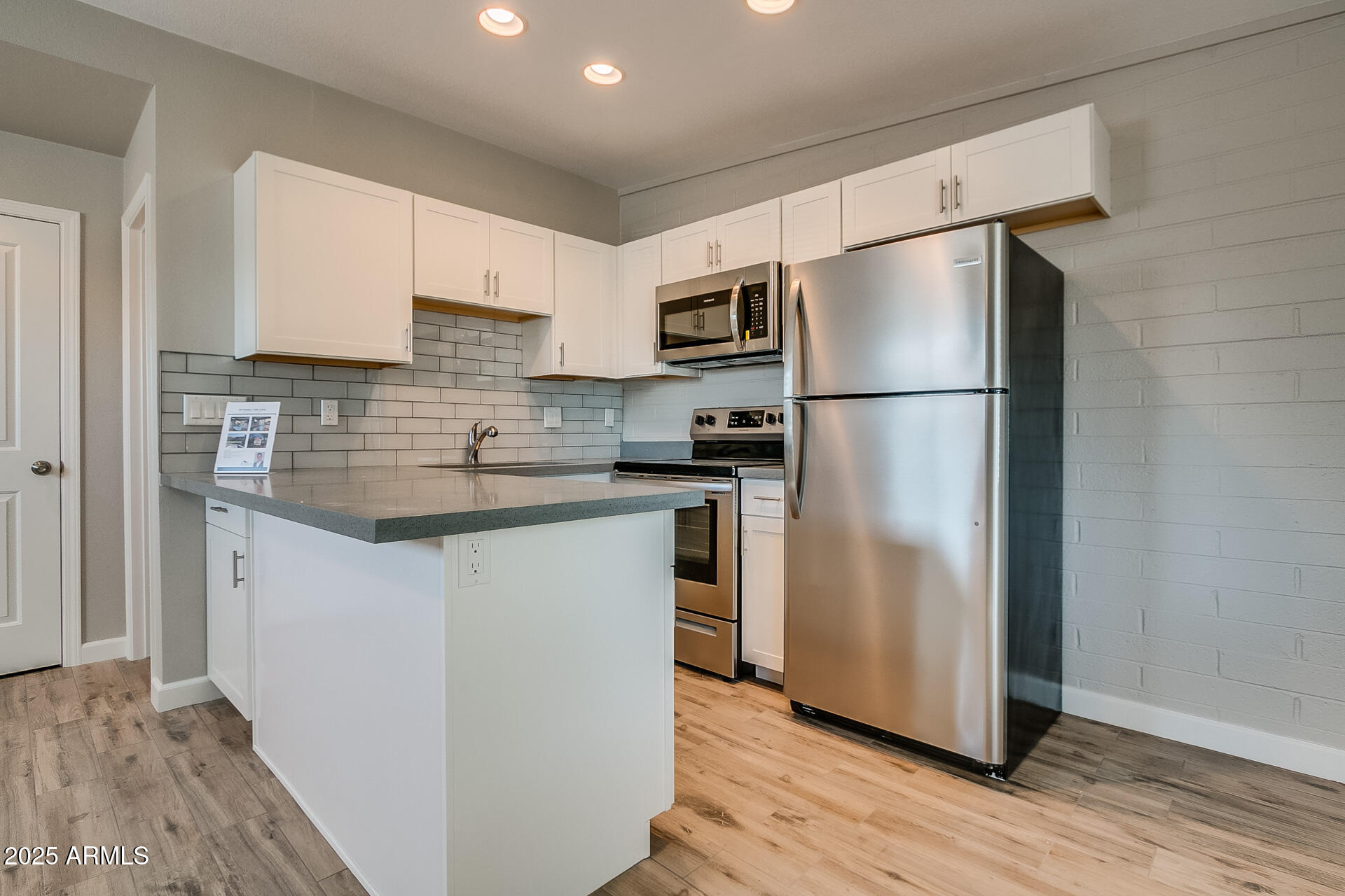 1008 South Mariana Street, Unit 2 Tempe, AZ 85281 - Photo 3 of 12 Marina-13