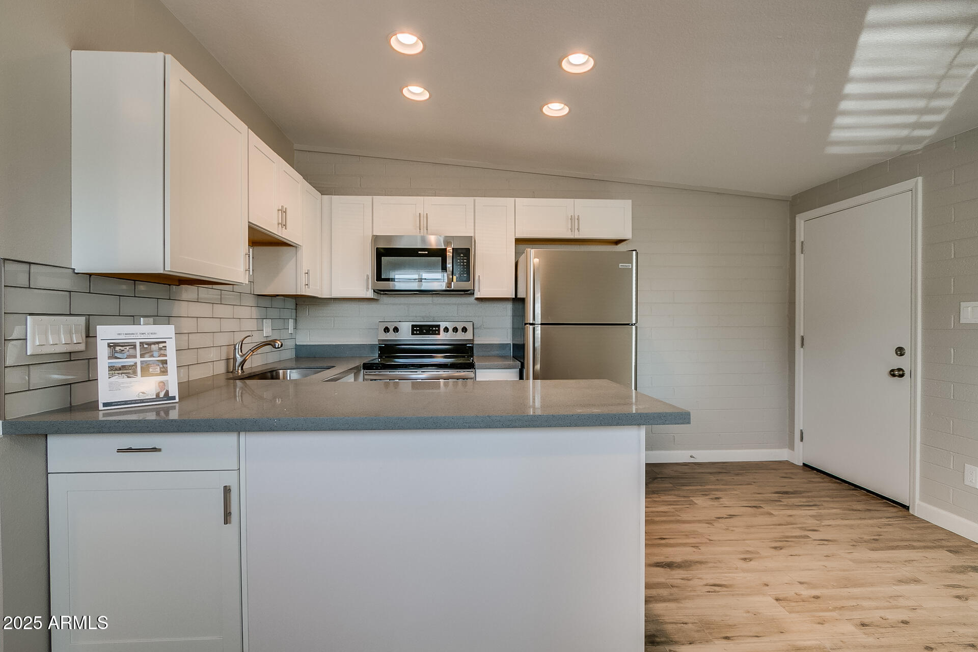 1008 South Mariana Street, Unit 2 Tempe, AZ 85281 - Photo 5 of 12 Marina-15