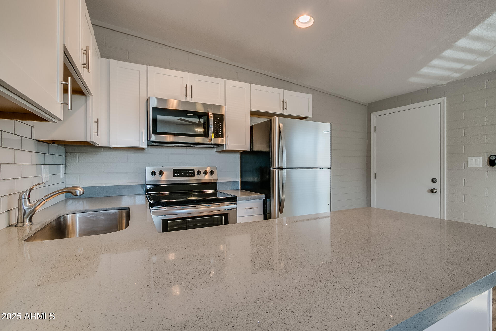 1008 South Mariana Street, Unit 2 Tempe, AZ 85281 - Photo 6 of 12 Marina-16