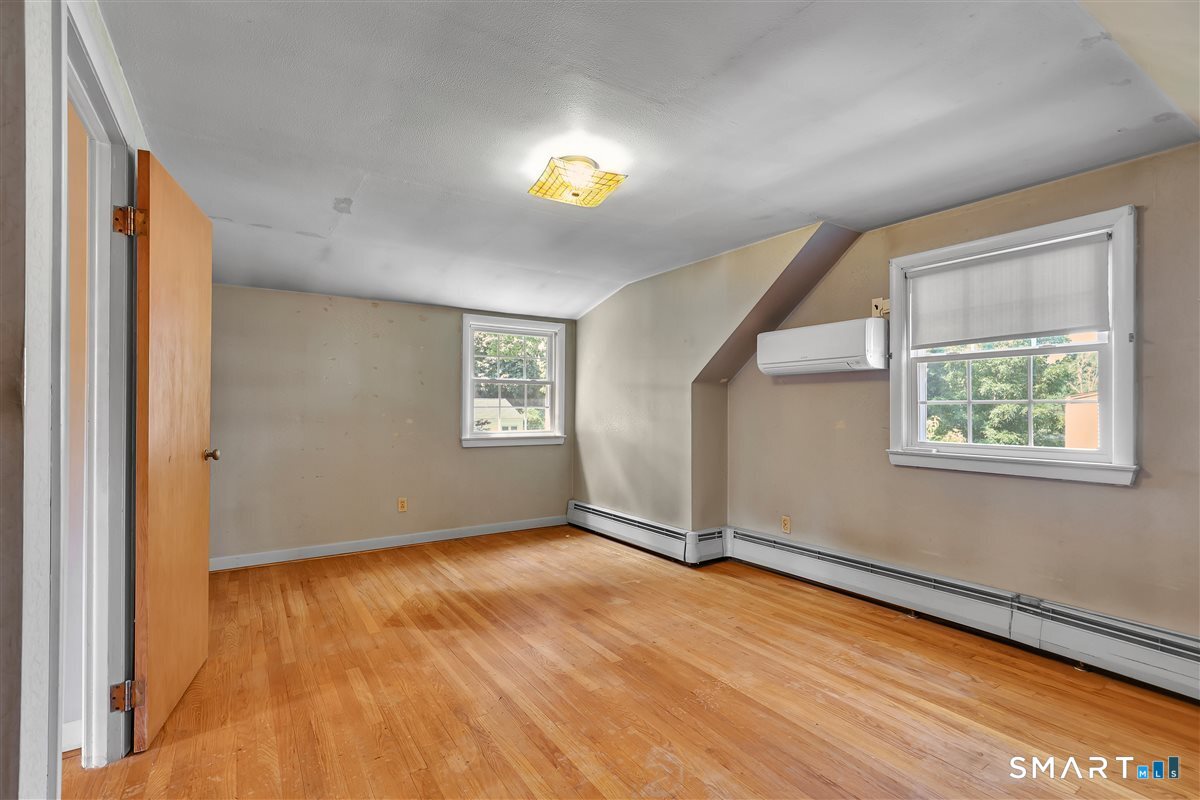 64 Bretton Road Manchester, CT 06042 - Photo 24 of 30