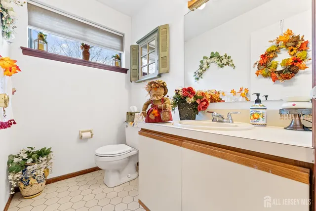 $555,000 | 236 Community Circle, Old Bridge, NJ 08857