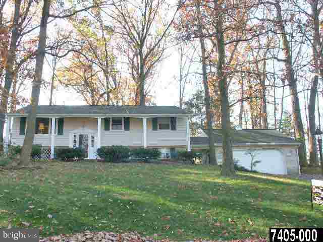 174 Kirch Road York, PA 17402 - Photo 1 of 6