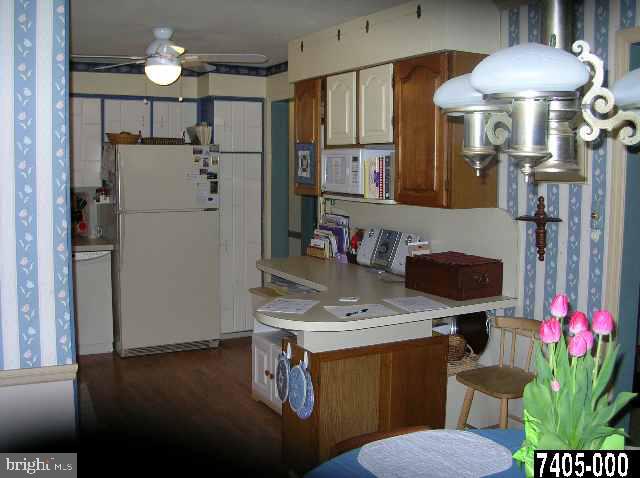 174 Kirch Road York, PA 17402 - Photo 3 of 6