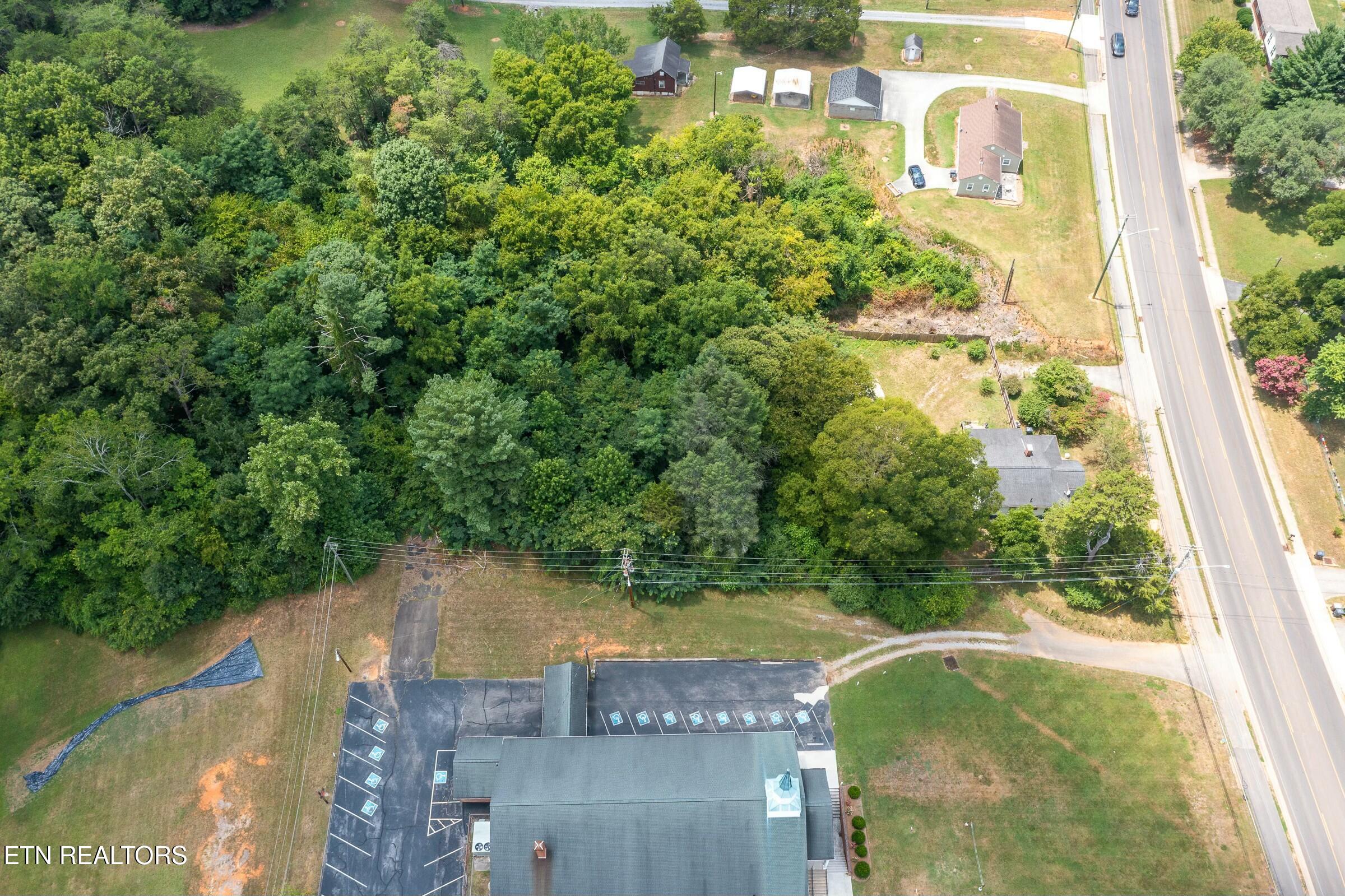 4705 Pleasant Ridge Road Knoxville, TN 37912 - Photo 4 of 6 tempImage10Gqqg