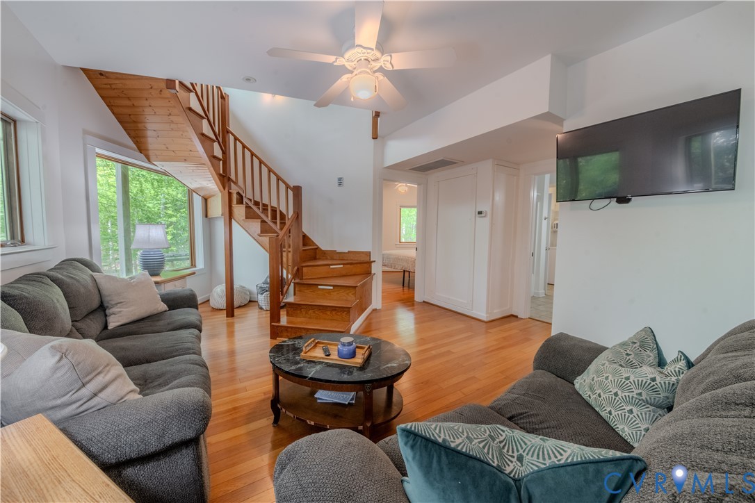 7 Sunsan Beach Road Deltaville, VA 23043 - Photo 6 of 27