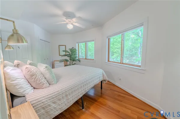 $340,000 | 7 Sunsan Beach Road, Deltaville, VA 23043