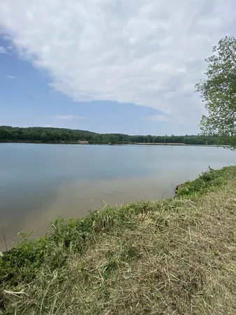 $65,000 | 269 Hardin Bottom River Road, Clifton, TN 38425