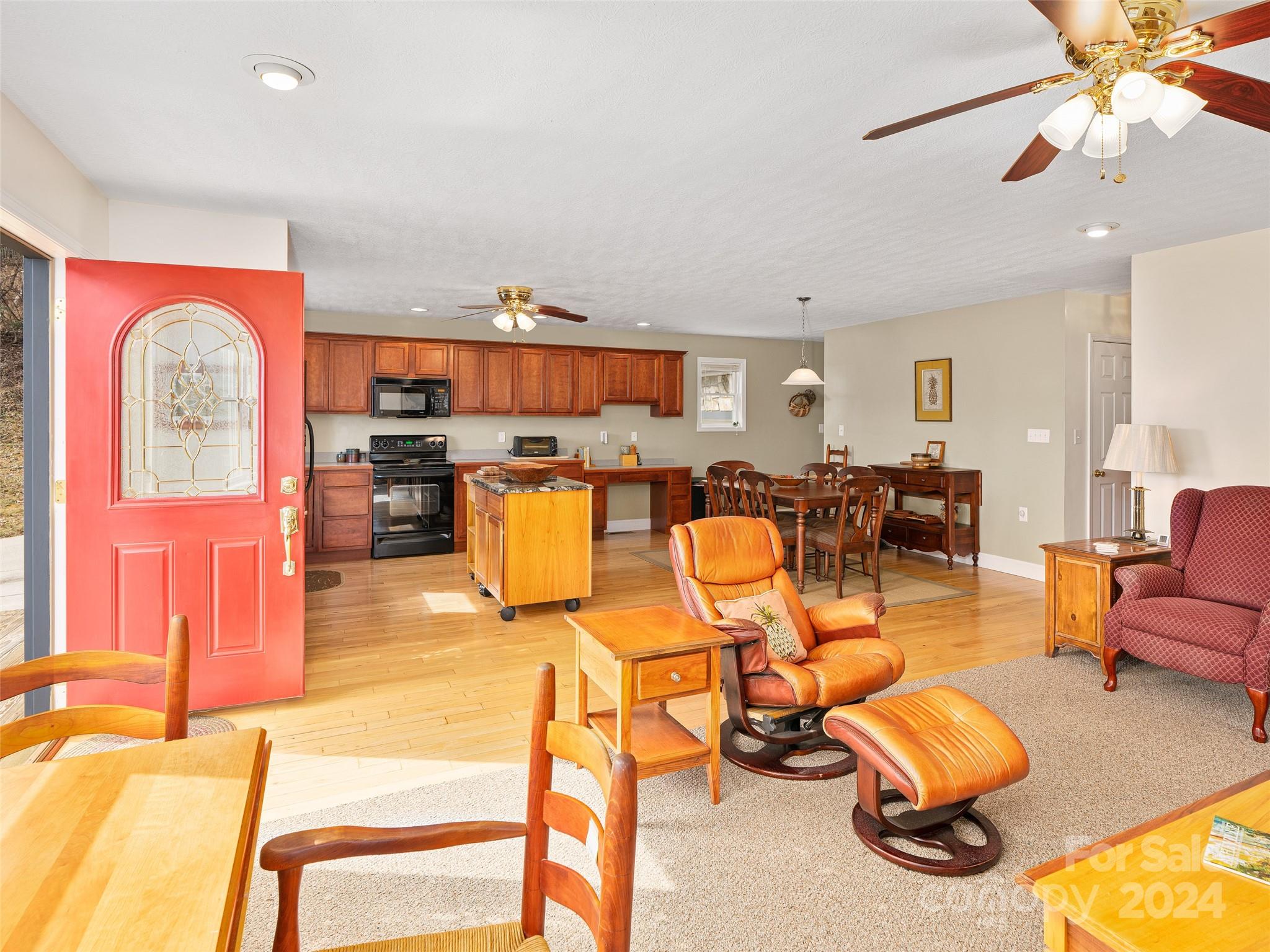 34 Walnut Cove Road Mars Hill, NC 28754 - Photo 11 of 42 Gallery Image 11