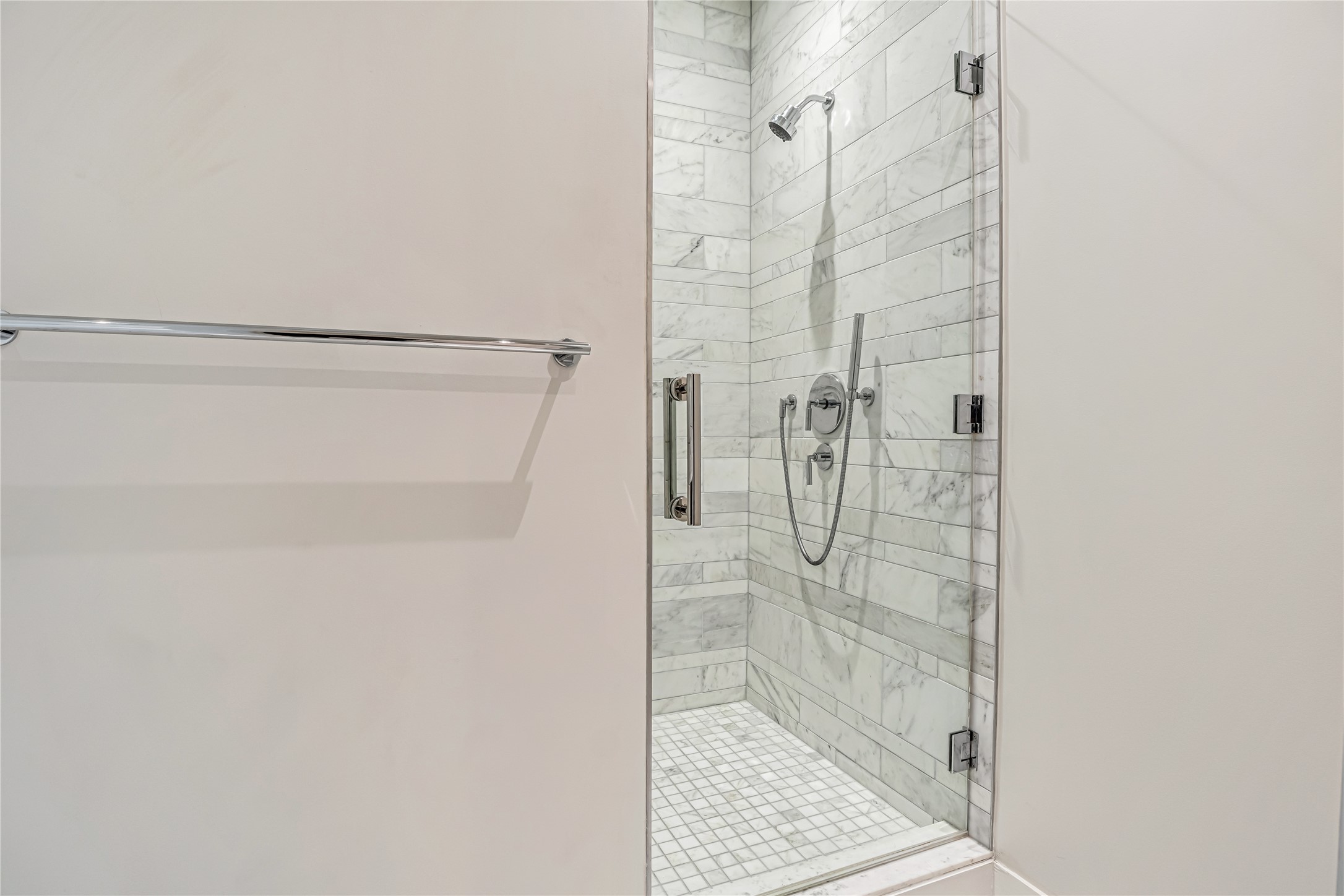 210 Lavaca Street, Unit 2903 Austin, TX 78701 - Photo 14 of 39 Shower stall and glass door.