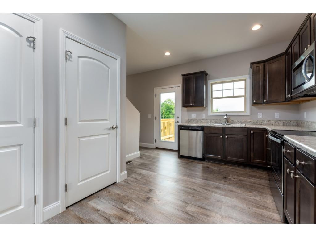2914 Southbridge Road Kingsport, TN 37664 - Photo 13 of 36 Photo 13