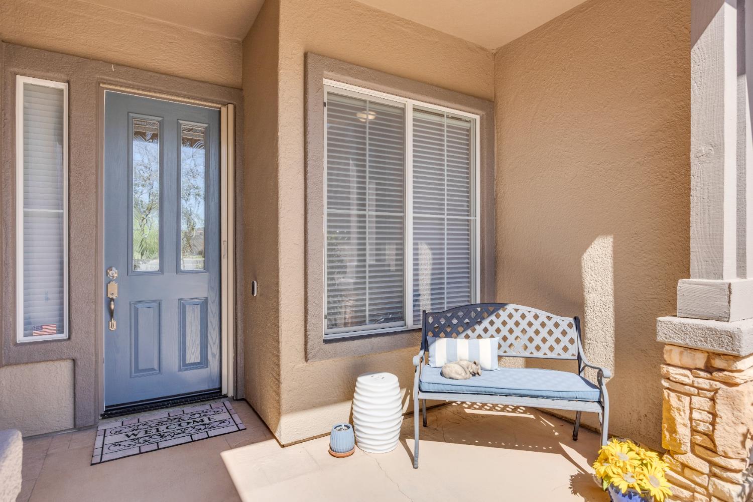 16 Rock Ridge Court, Unit 289 Copperopolis, CA 95228 - Photo 63 of 78 Covered Porch Entryway