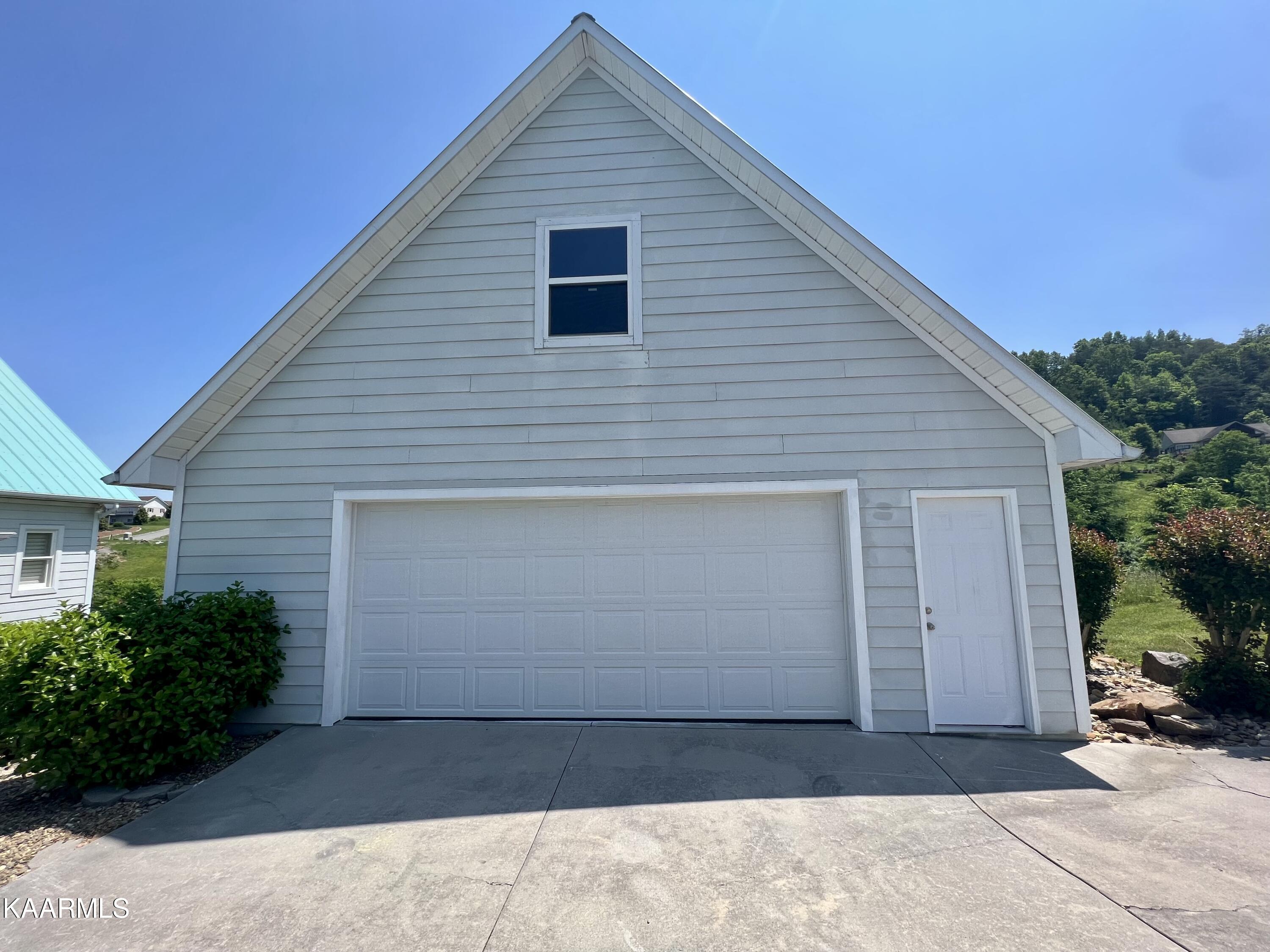 2440 Russell Brothers Road Sharps Chapel, TN 37866 - Photo 52 of 56 A886B5E9-6562-43F2-B4F3-000DA0357350