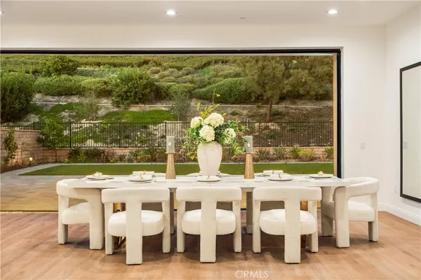 $6,998,000 | 221 Clear Falls, Irvine, CA 92602