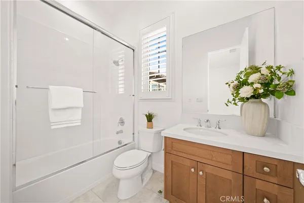 $6,998,000 | 221 Clear Falls, Irvine, CA 92602