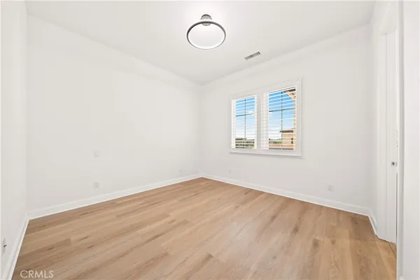 $6,998,000 | 221 Clear Falls, Irvine, CA 92602
