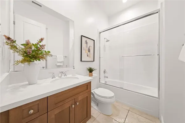 $6,998,000 | 221 Clear Falls, Irvine, CA 92602