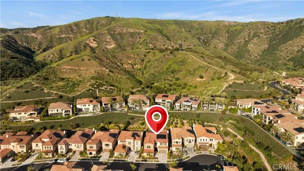 $6,998,000 | 221 Clear Falls, Irvine, CA 92602