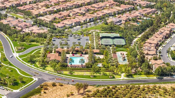 $6,998,000 | 221 Clear Falls, Irvine, CA 92602